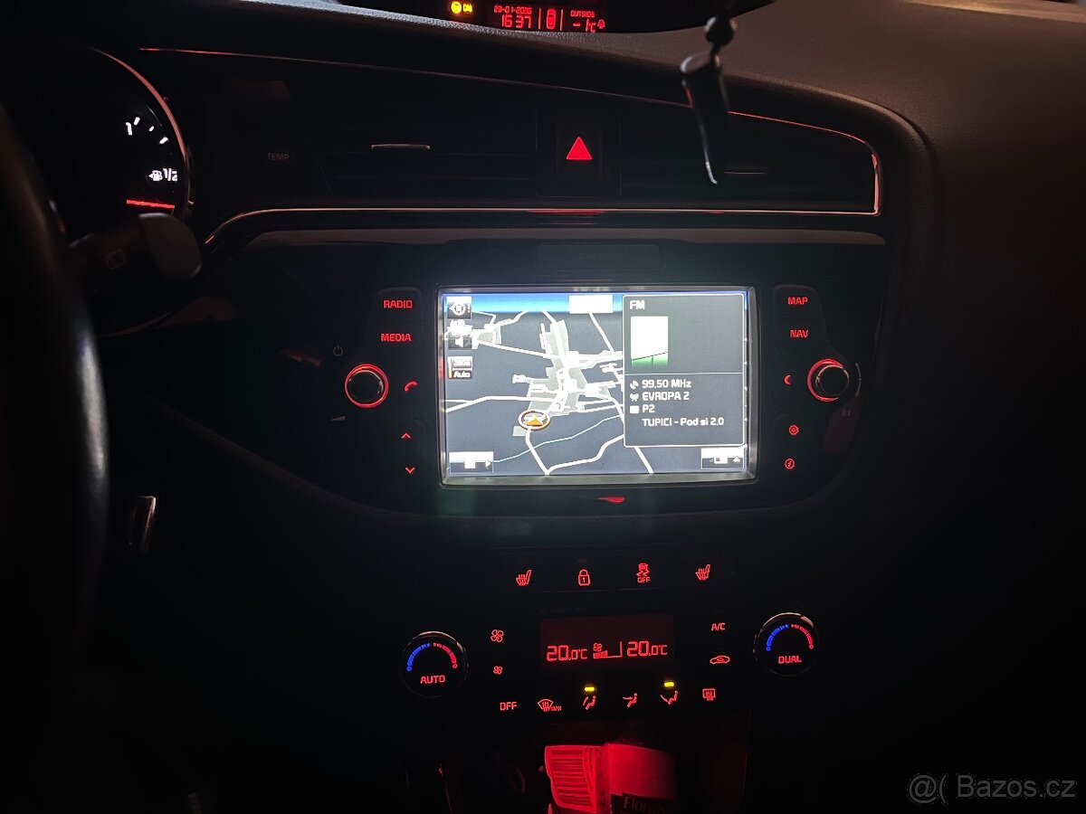 Kia Ceéd SW 1.6 GDi - 6