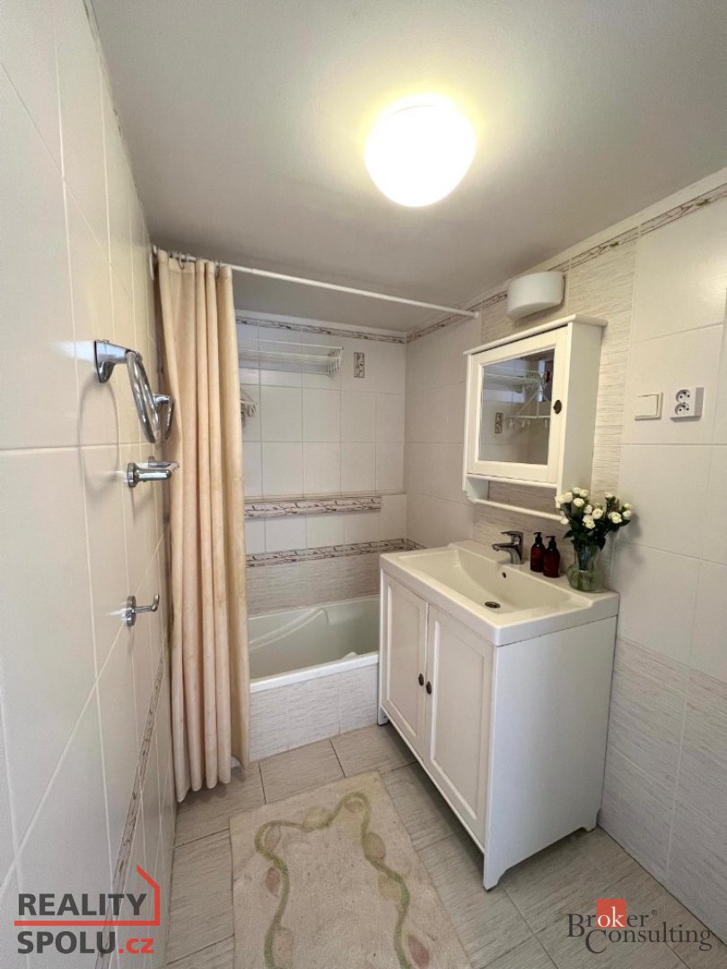 Pronájem, byty/2+1, 80 m2, Praha , Hlavní město Praha [ID 79 - 6