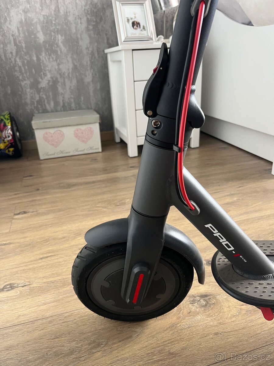 Elektro koloběžka Ducati - 6