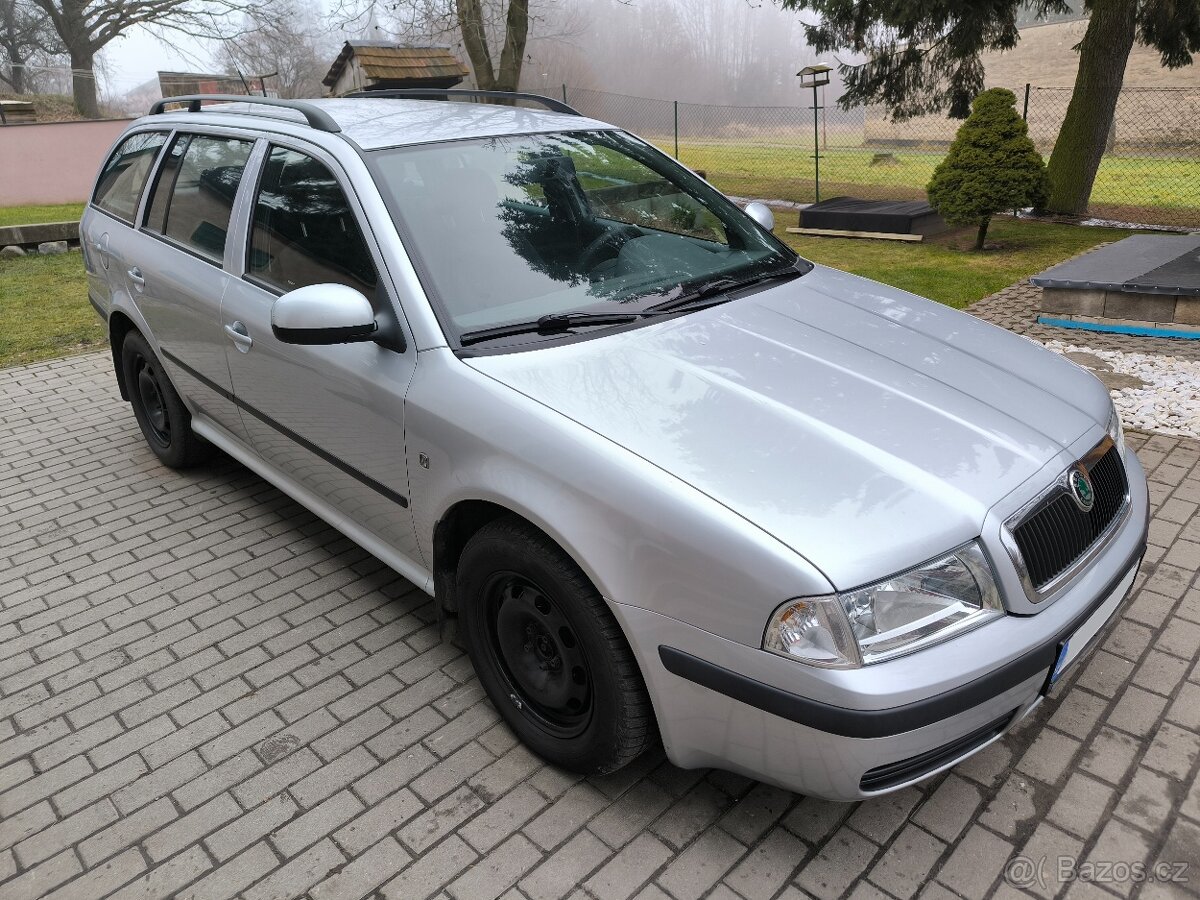 ŠKODA OCTAVIA 1.9 TDI, r.v. 2010, 1. MAJITELKA, VÝBORNÝ STAV - 6