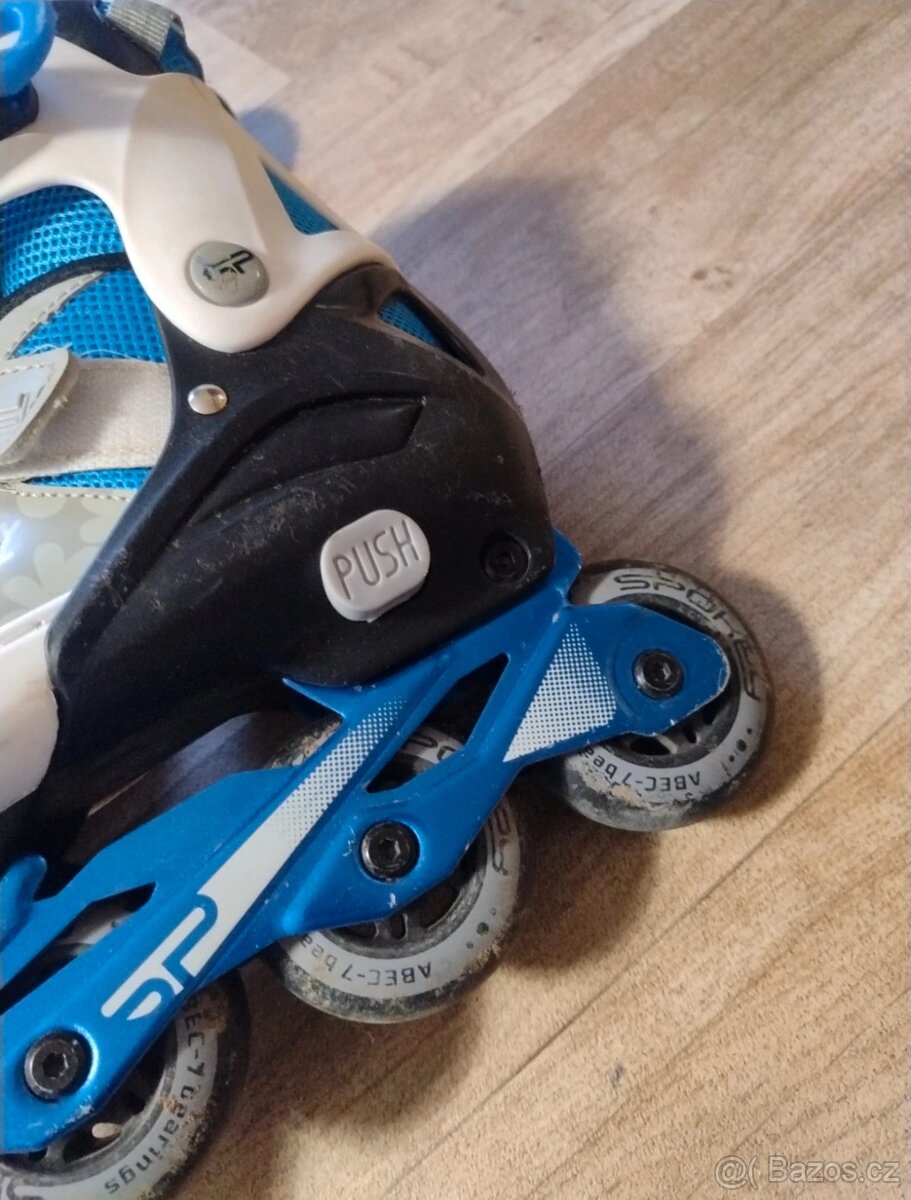 Kolečkové brusle+chrániče - 6