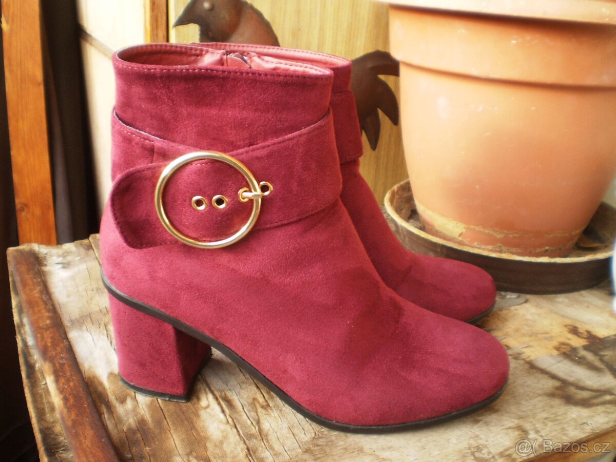 Krásné dámské boty nové - 6