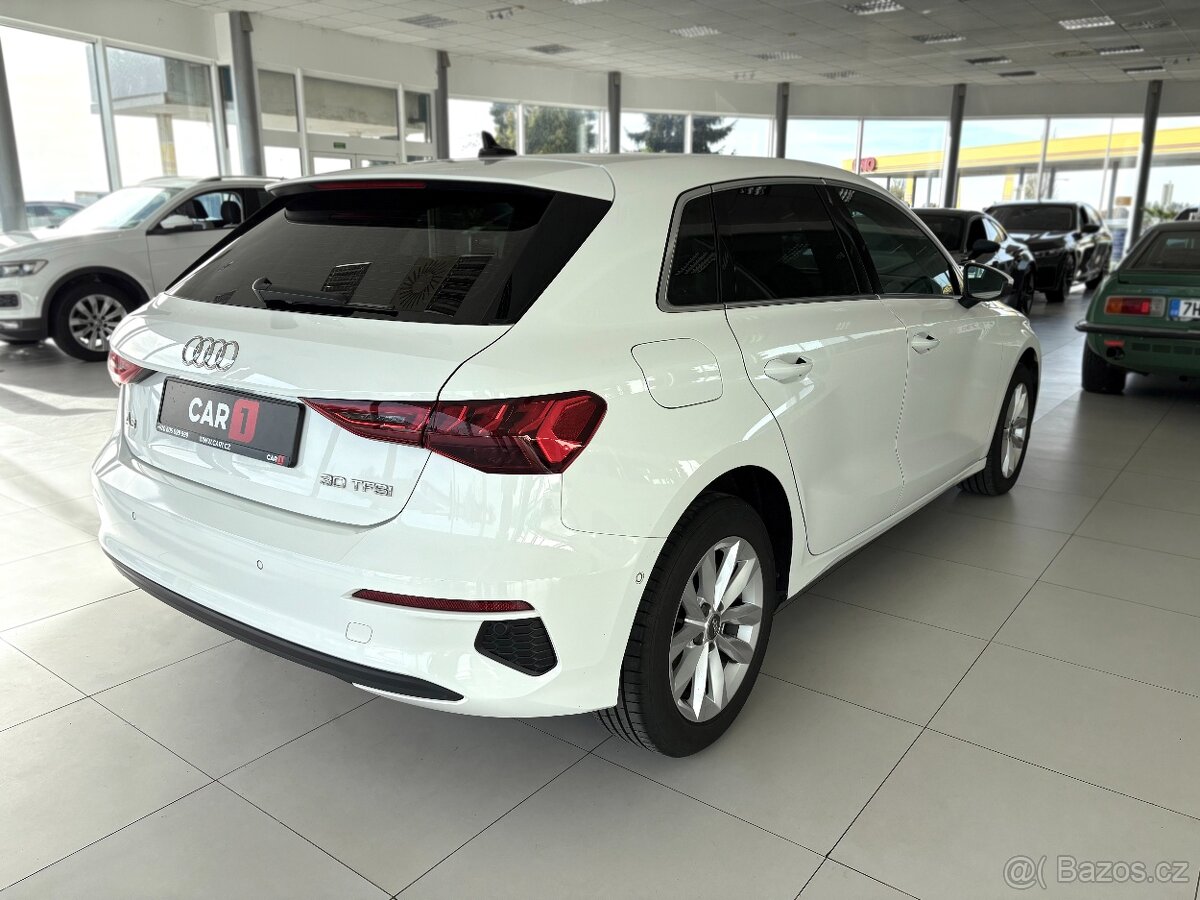 Audi A3 30TFSI Sport,MatrixLED,Distron - 6