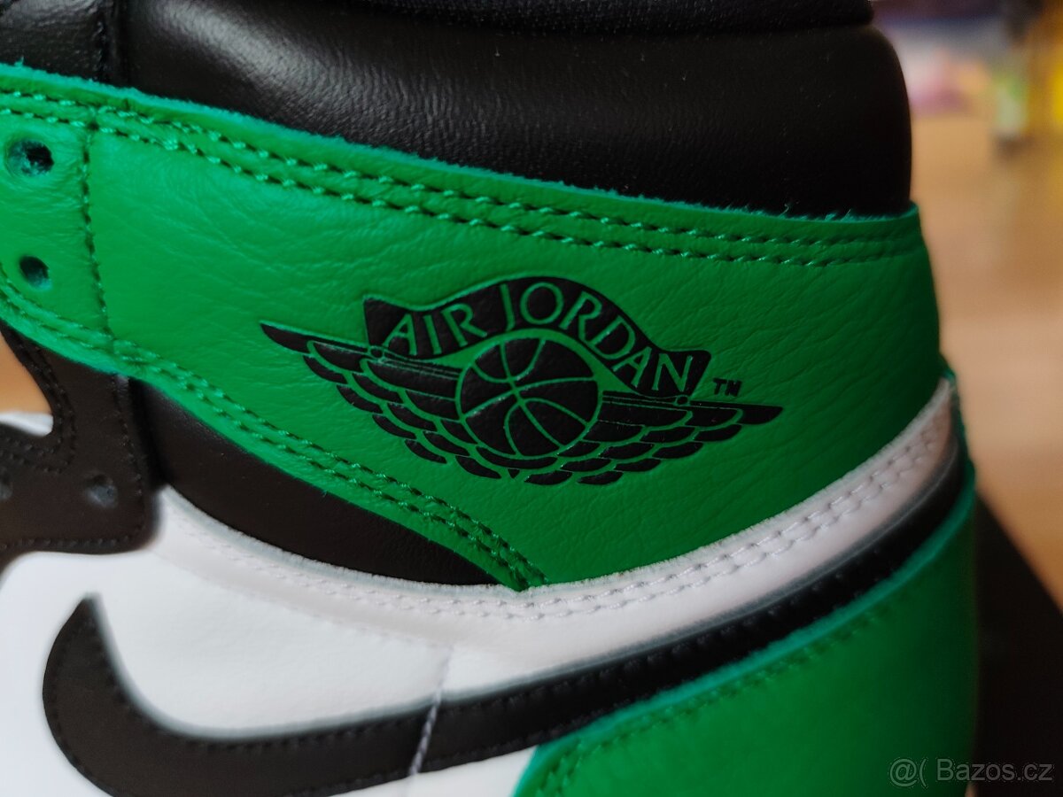 Nike Air Jordan 1 Retro High OG Lucky Green - 6