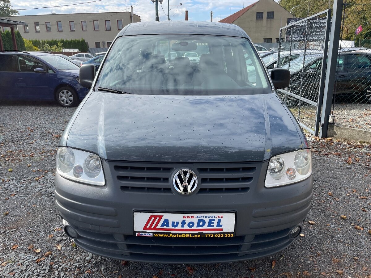 VW Caddy 1,9 TDi Aut.Klima, Tažné, AKU - 6