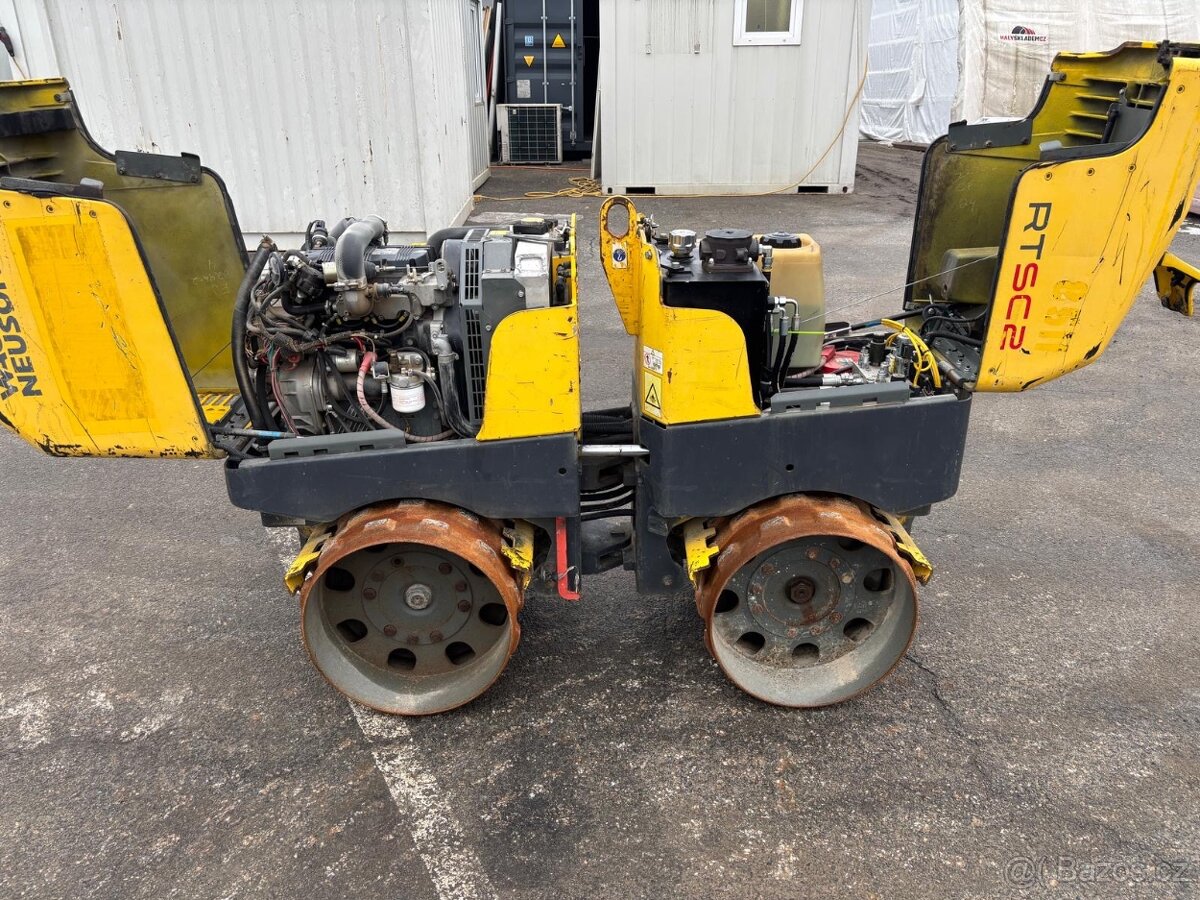 Ježkový vibrační válec Wacker Neuson RT82 SC-2 - 6