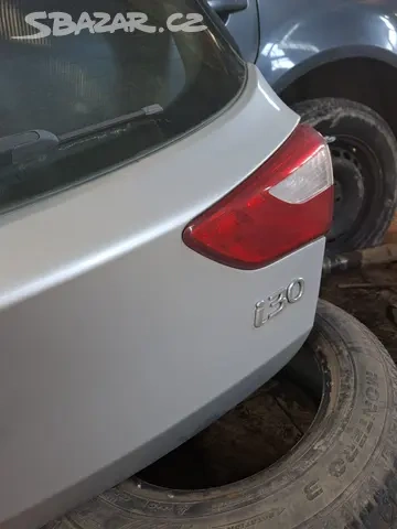 Víko kufru hyundai i30 II GDH hatback 2016 - 6