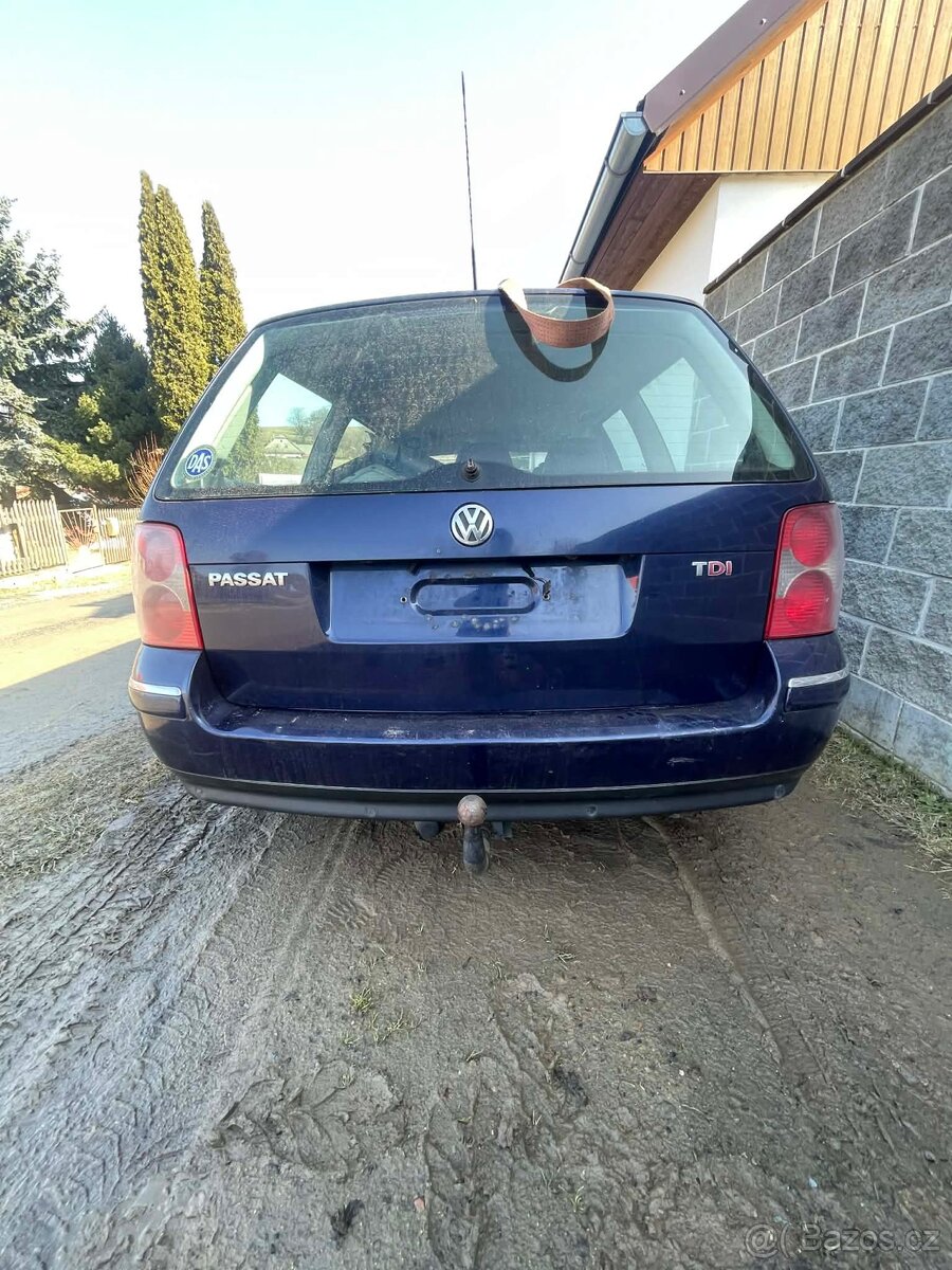 Páté dveře Volkswagen Passat B5,5 - 6