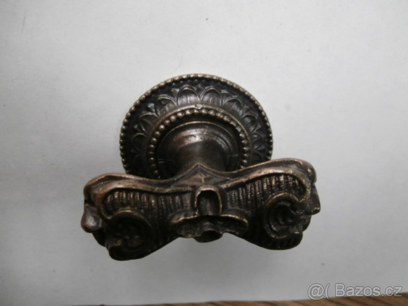 Trezor starožitný popelka replika kliky za 1.000 kč - 6