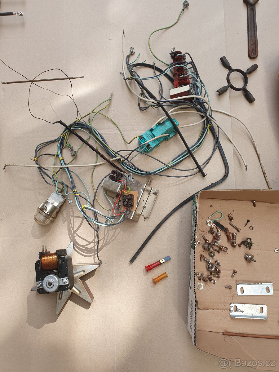 Digestoř a dalsí ND k plynovému sporáku - 6