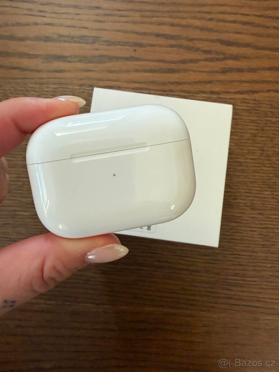 Apple AirPods Pro 2 - 6