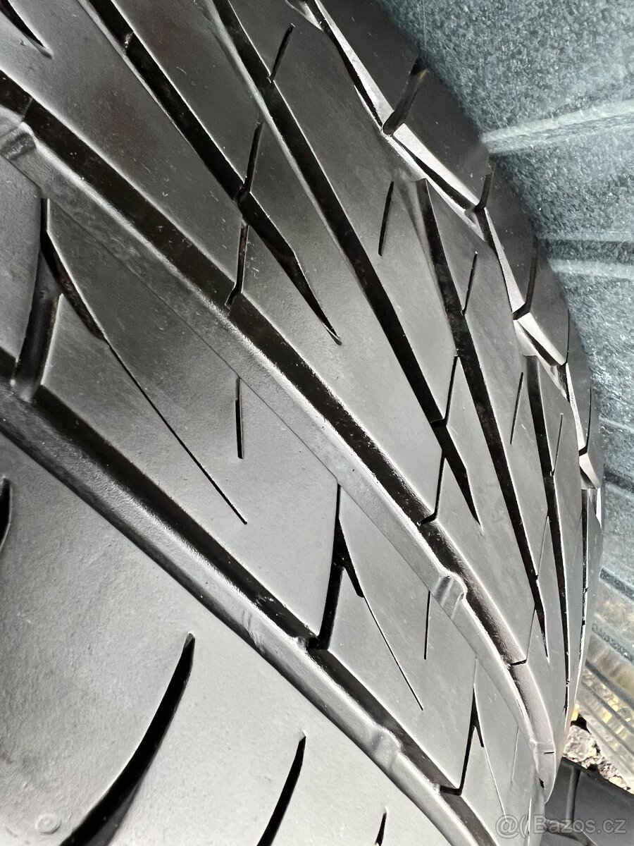 Originální letní sada VW 225/40R18, 6,5mm - 6