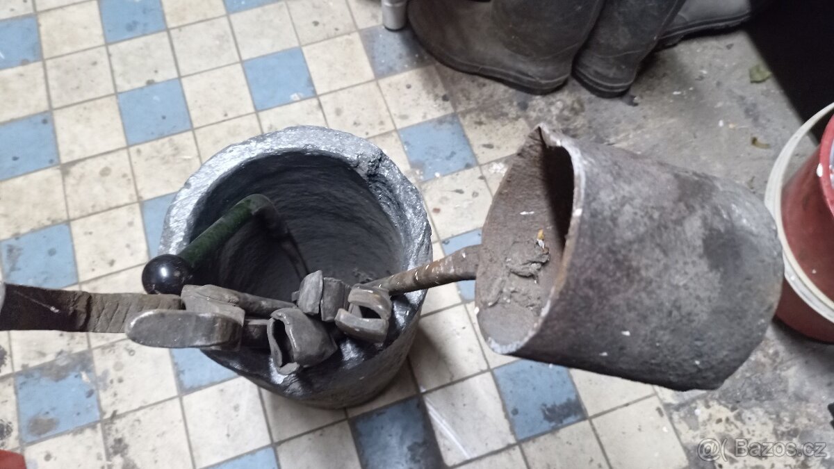 Set kovářského náčiní - 6