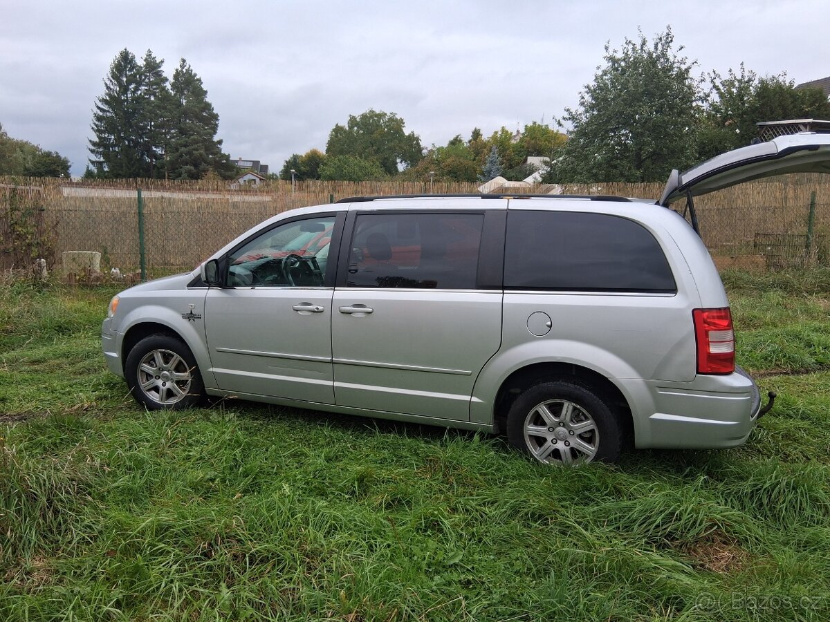 Chrysler Grand Vogyaer - 6