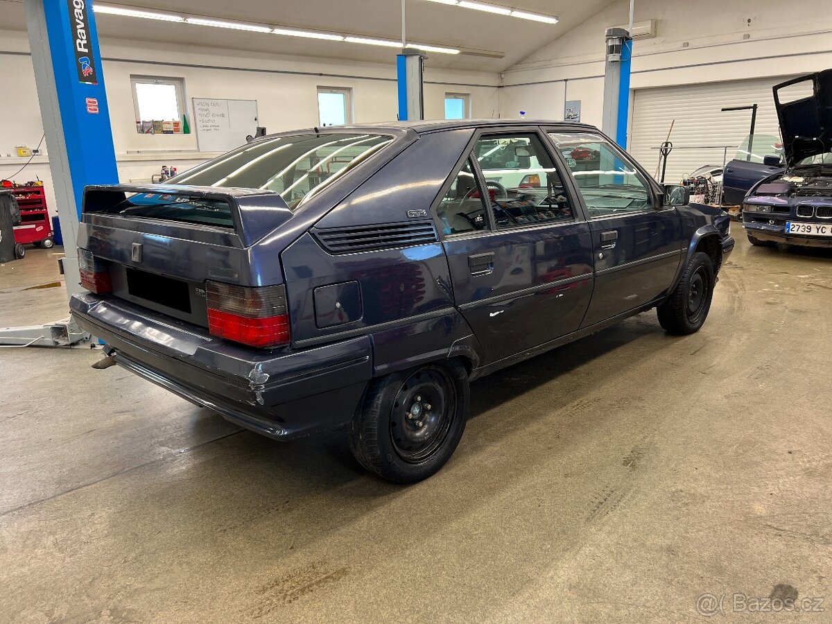 Citroën BX 1.9 GTI 118 kW - 6