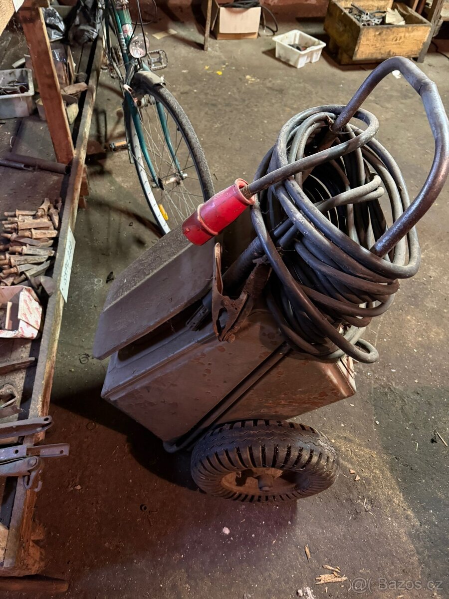 pila na železo, 2 x svářečka , bruska - 6