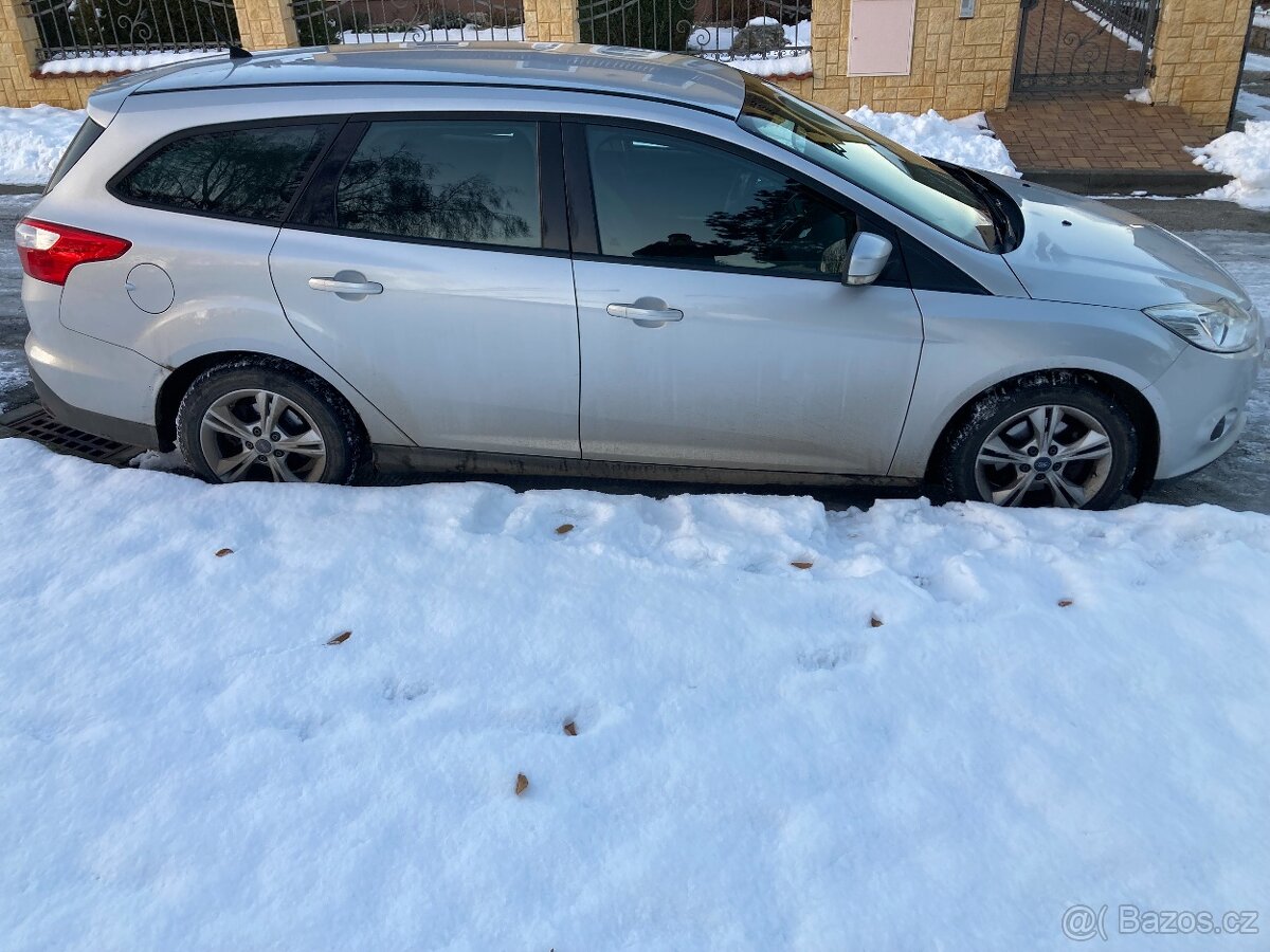 Ford Focus kombi - 6