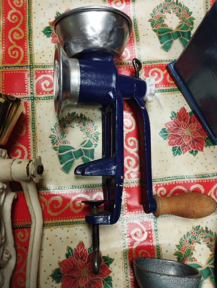 Staré mlýnky na nudle, mák, kávu a strouhanku - 6