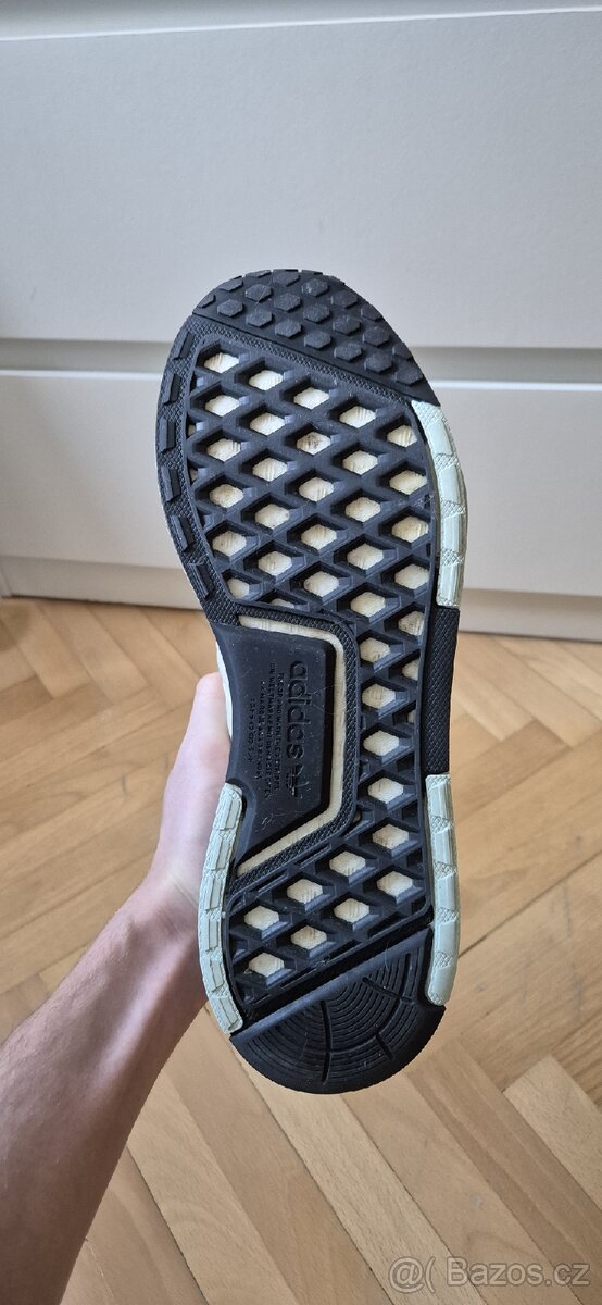 Adidas NMD V3 - 6