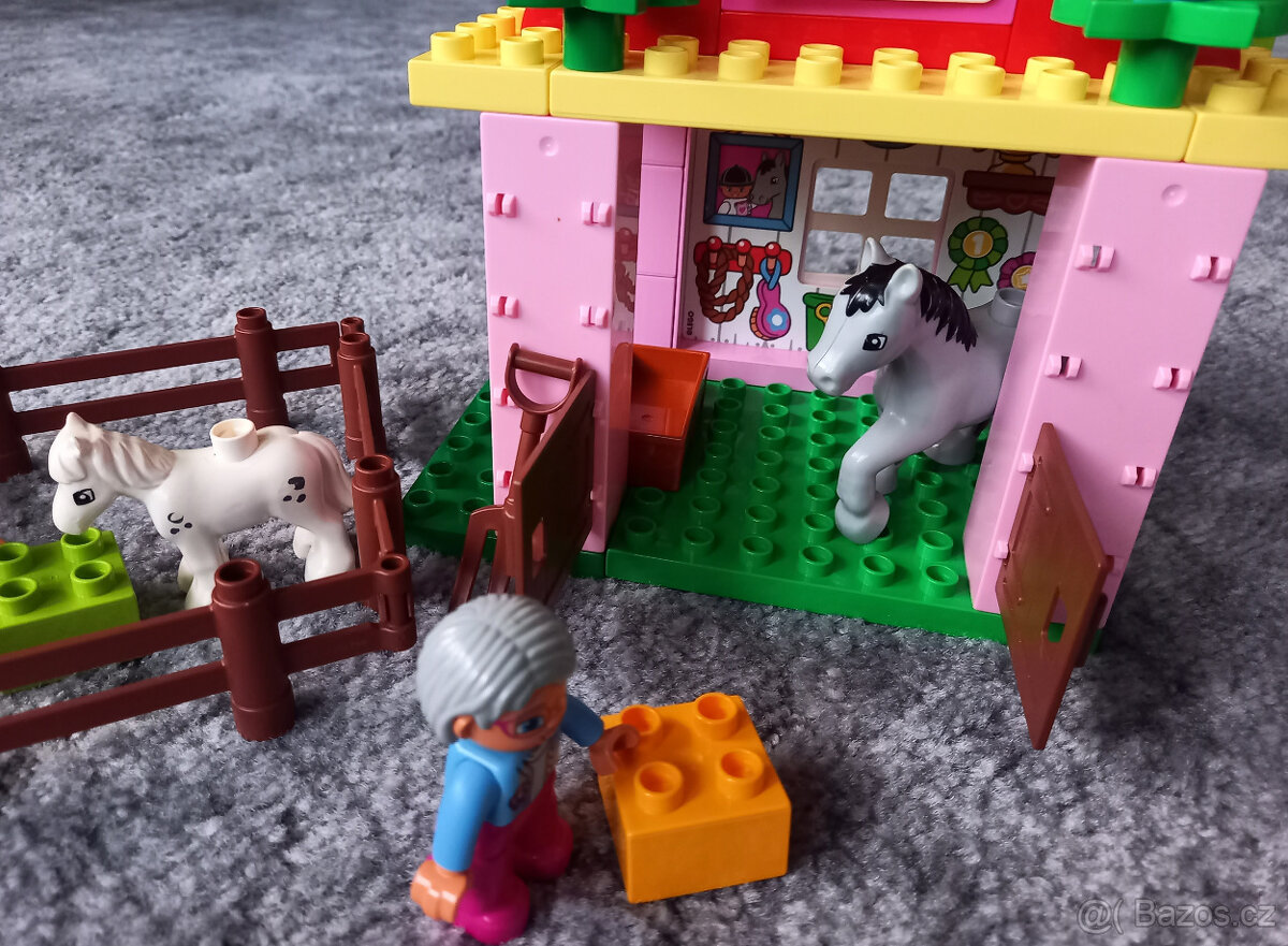 Lego Duplo 10500 - Horse Stable. - 6