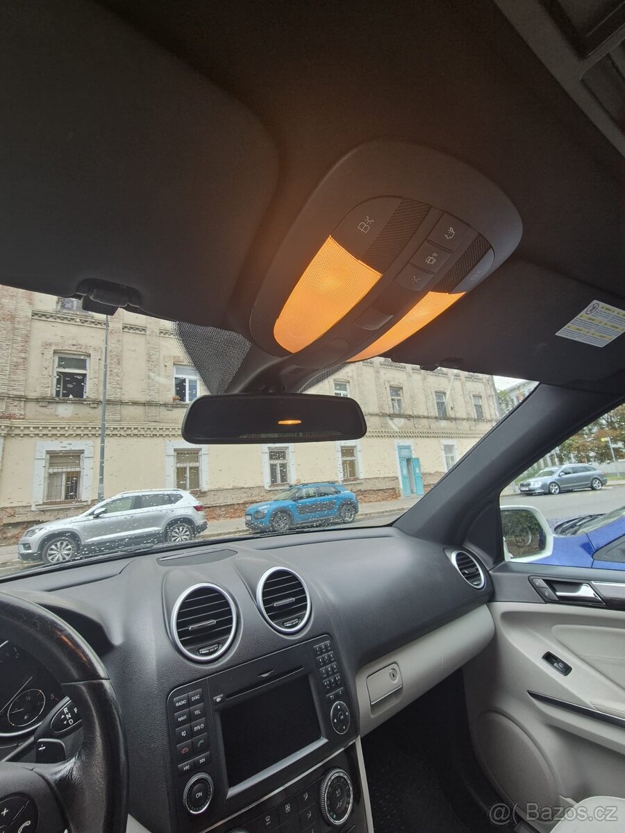 Mercedes-Benz ML 320 CDI - 6