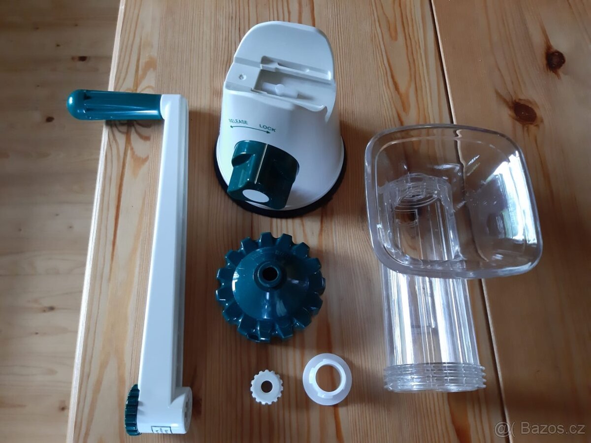 Ruční šnekový odšťavňovač Healthy juicer - 6