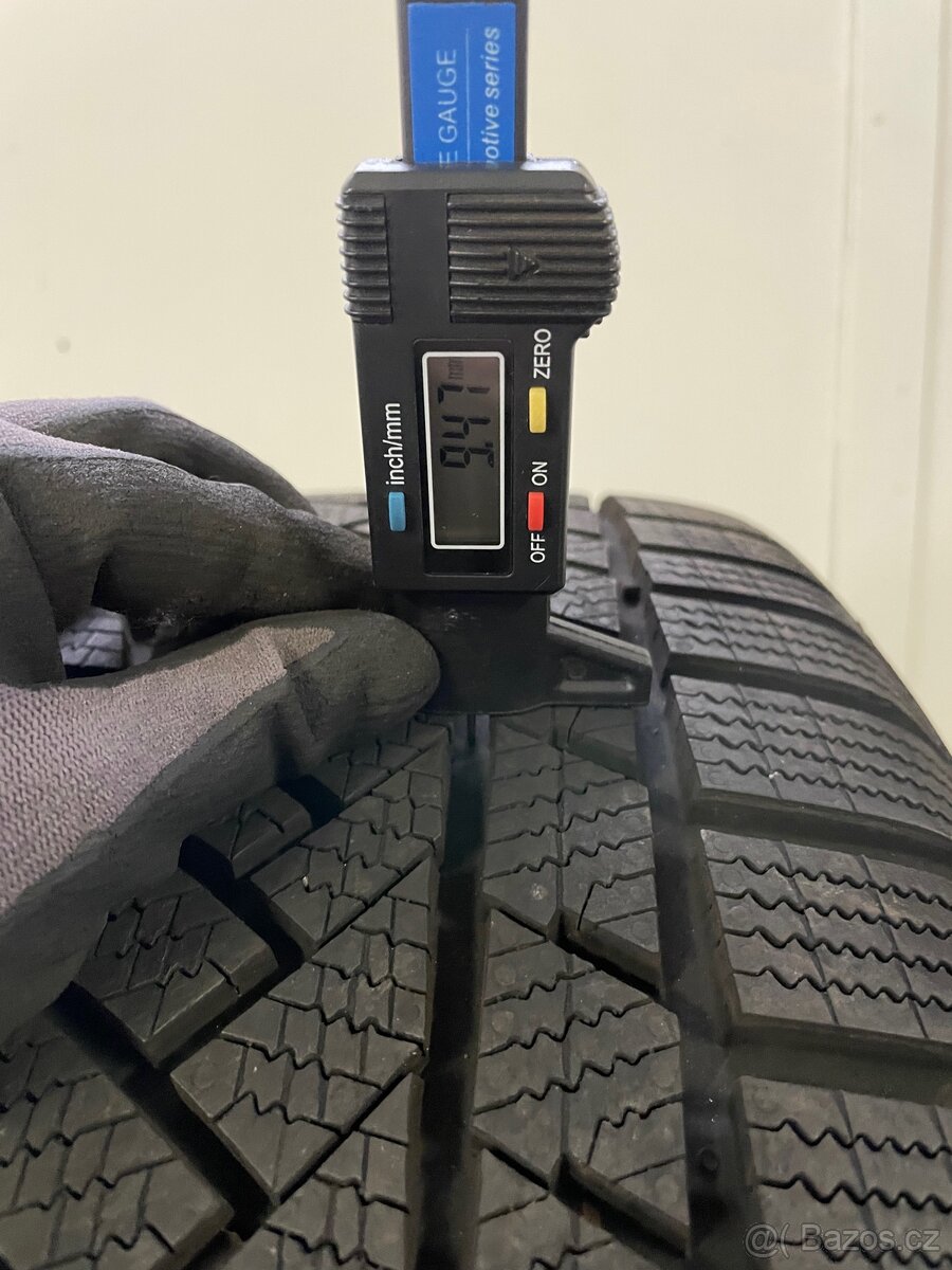 Original zimní alu vw ID7 Hudson r19 Continental 98% - 6