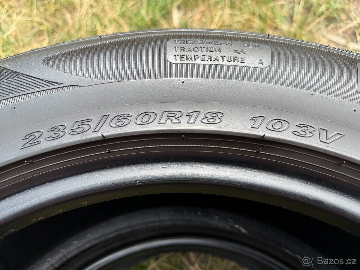 4x Letní pneu Nexen N'Fera RU1 SUV 235/60 R18 - 90% - 6