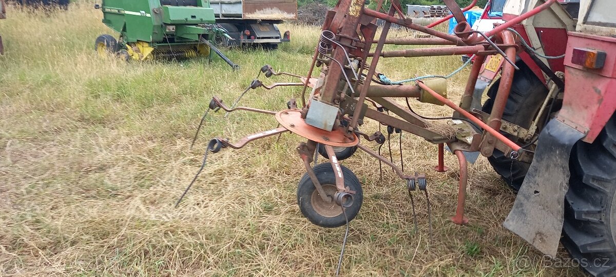 Obraceč sena Fella hydro 540 - 6