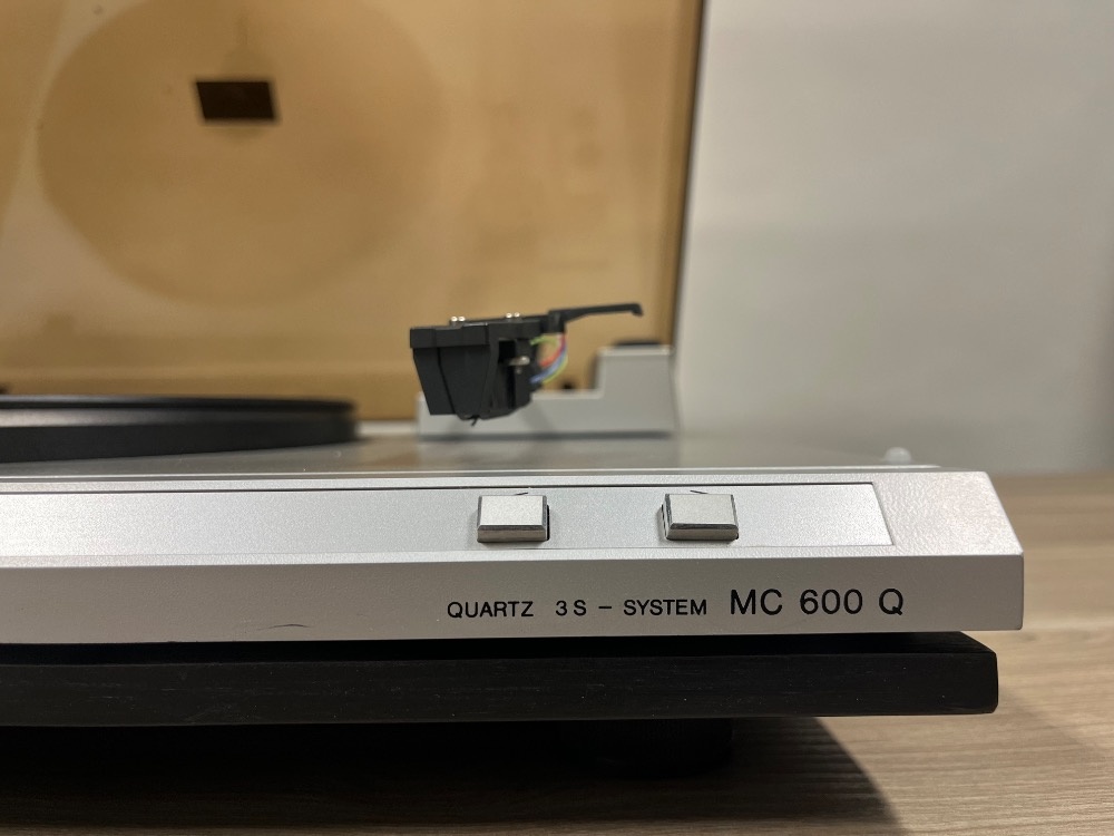 GRAMOFON TESLA MC 600 - 6