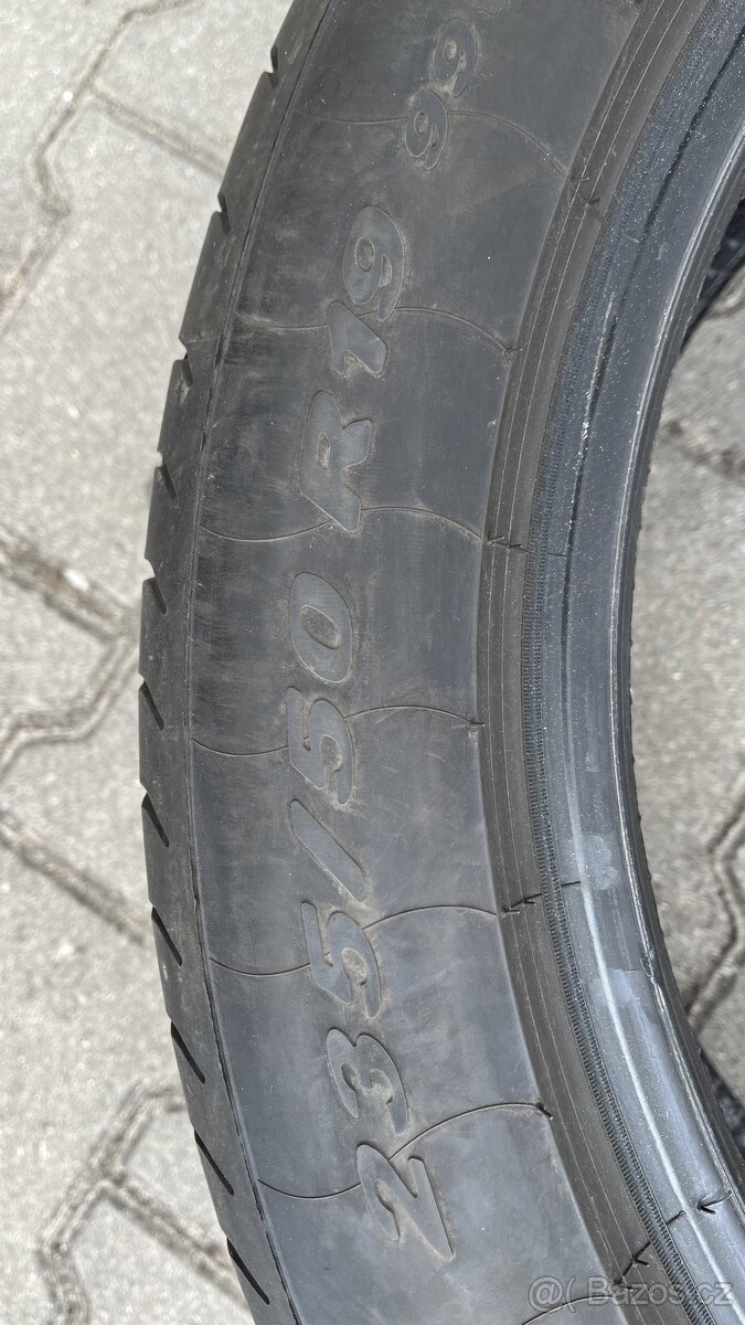 Letní pneu PIRELLI P ZERO MO 235x50 R19 99W - 999 Kč/2 ks - 6