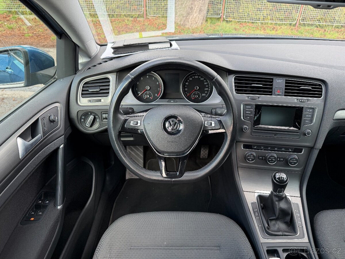 Volkswagen Golf 1,4 TSi Serviska, ParkPilot, ALU - 6