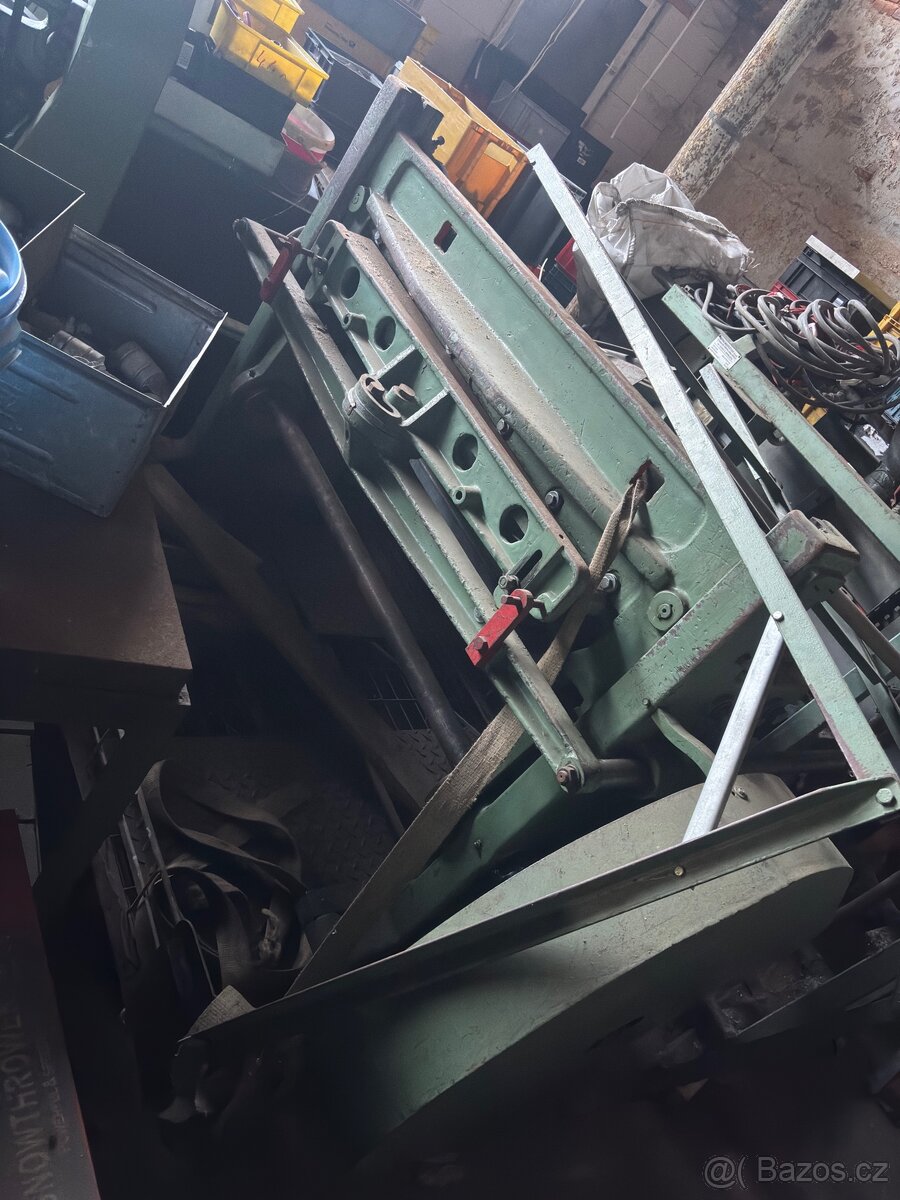 Ohýbačka plechu 1m - 6