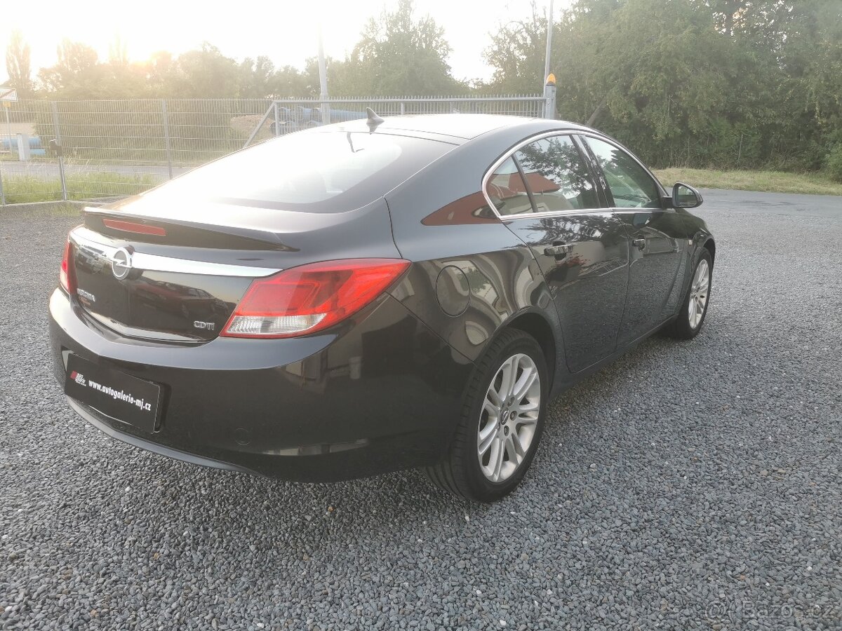 Opel Insignia 2.0 CDTi - 6