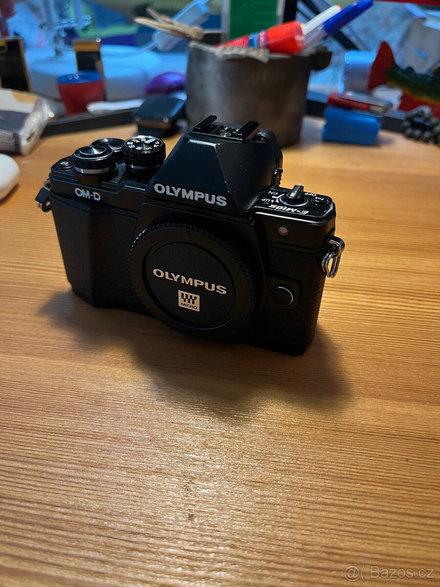 Olympus OM-D E-M10 Mark II - 6