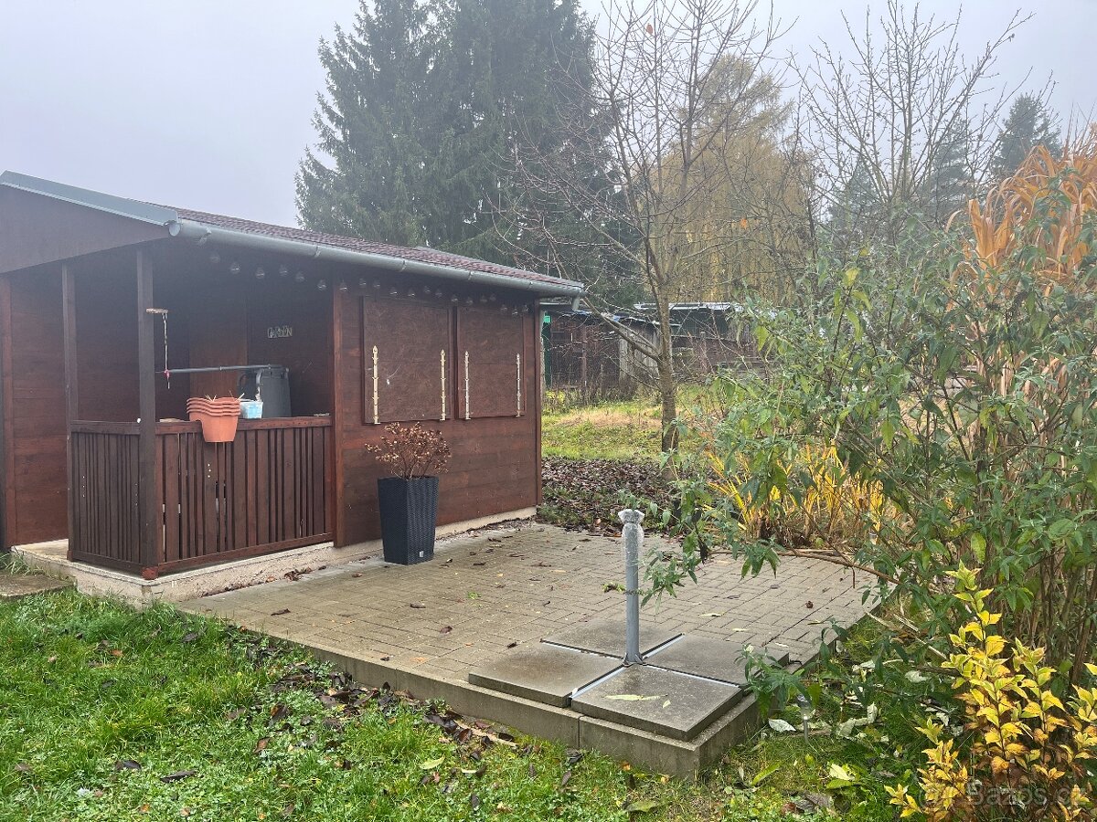 Prodej chaty v zahrádkářské osadě v Jičíně - 6