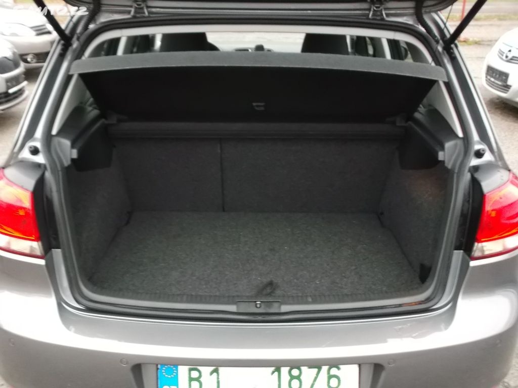 Volkswagen Golf 1,4 16V aut.kl,plnáserviska,TOPstav - 6
