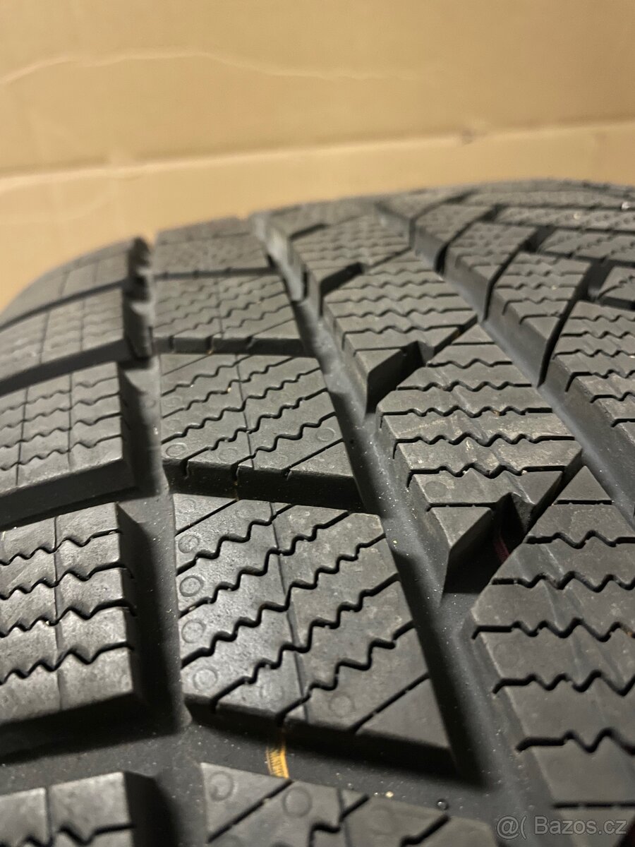 Original zimni Mercedes GLE r20 v167 c167 + 275/50/20 99% - 6