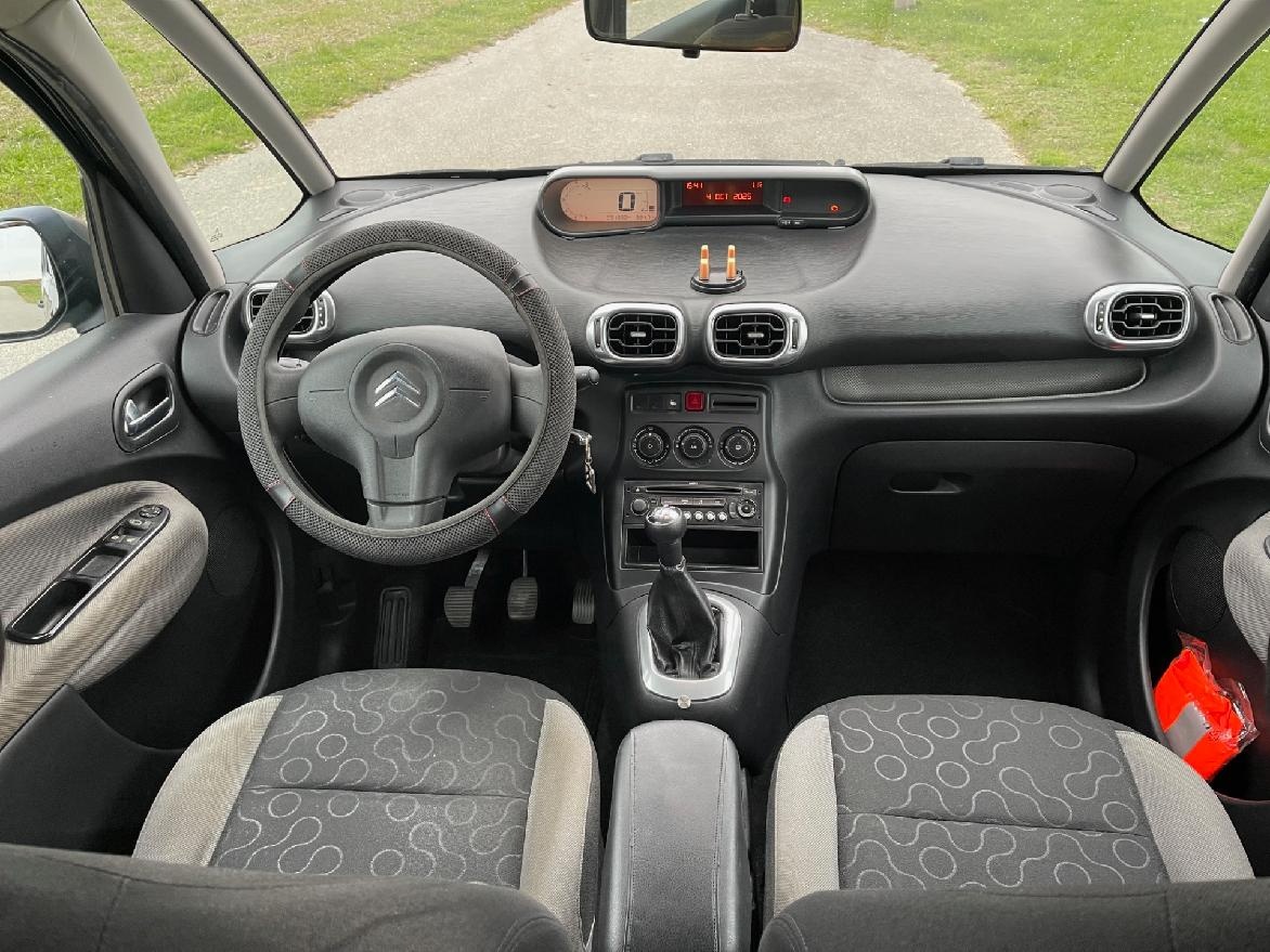 Citroën C3 Picasso 1.4 benzin / 2009 / zimní i letní kola - 6
