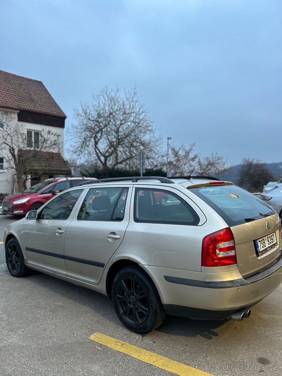 Škoda Octavia 2005 - 6