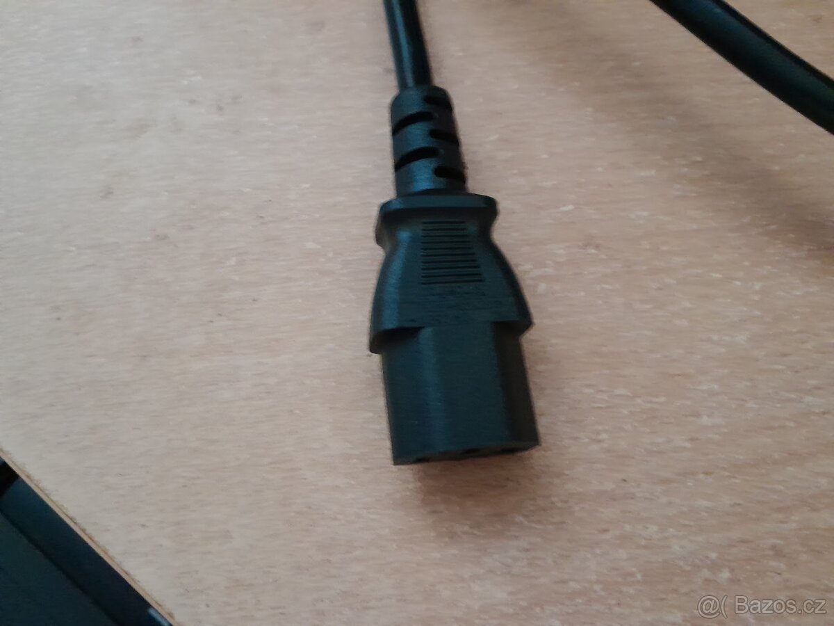 DO ZÁSUVKY NAPÁJECÍ KABEL PC SERVER IHNED K PRODEJI - 6