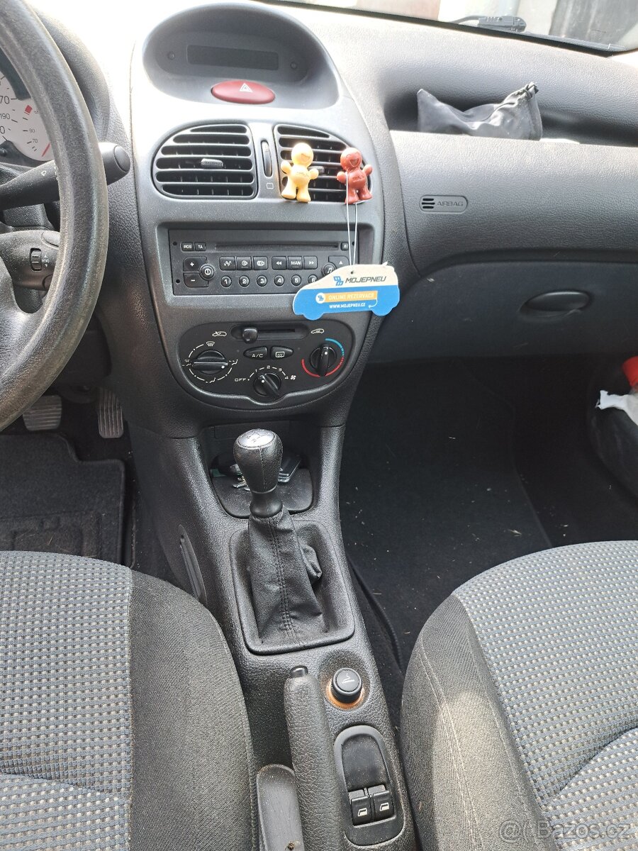 Peugeot 206 1.4hdi 2004 - 6