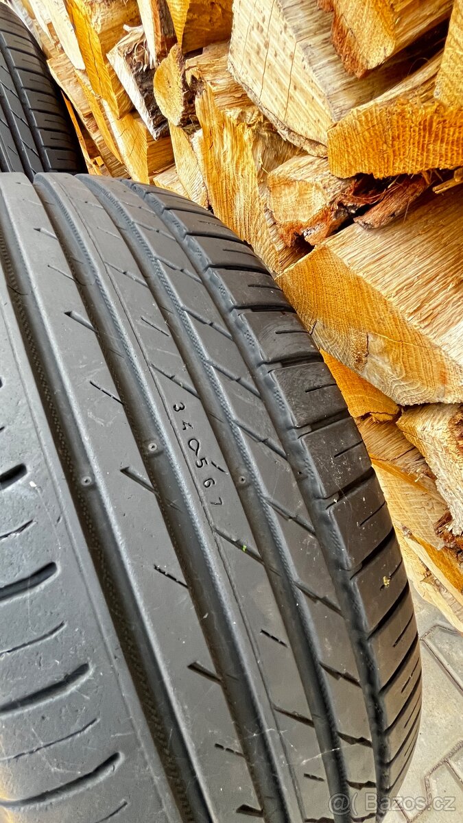 Nokian 225/60 r 18 - 6
