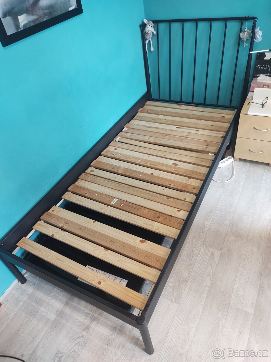 Postel - rám 200 x 96 cm ABILDRO Jysk + matrace - 6