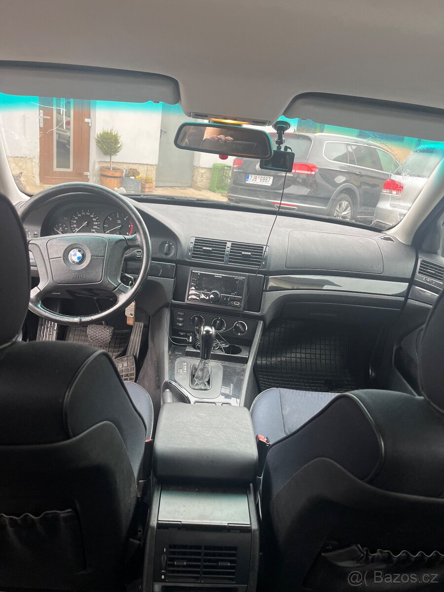 BMW 5 e39 touring 525d 120kw - 6