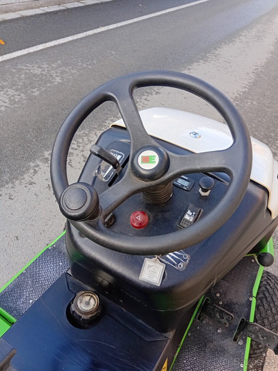 Prodám zahradní traktor Etesia 100 Hydro Evolution - 6