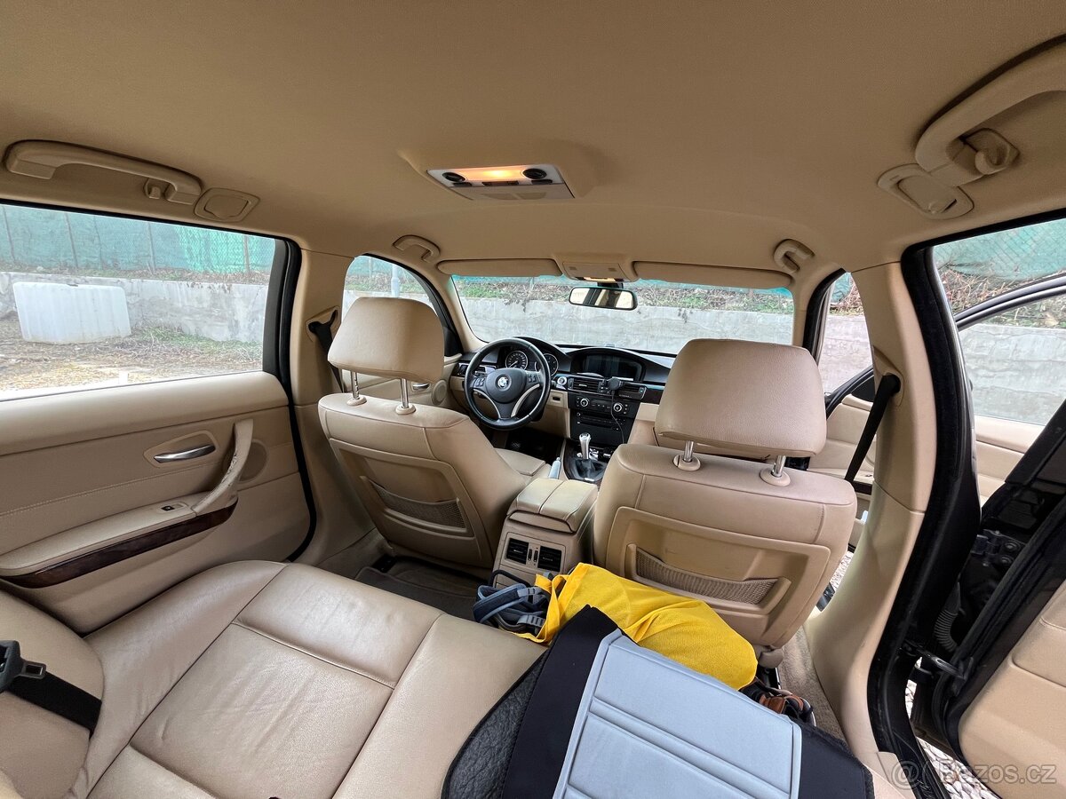 BMW 330D E91 170KW 2008 manuál - 6