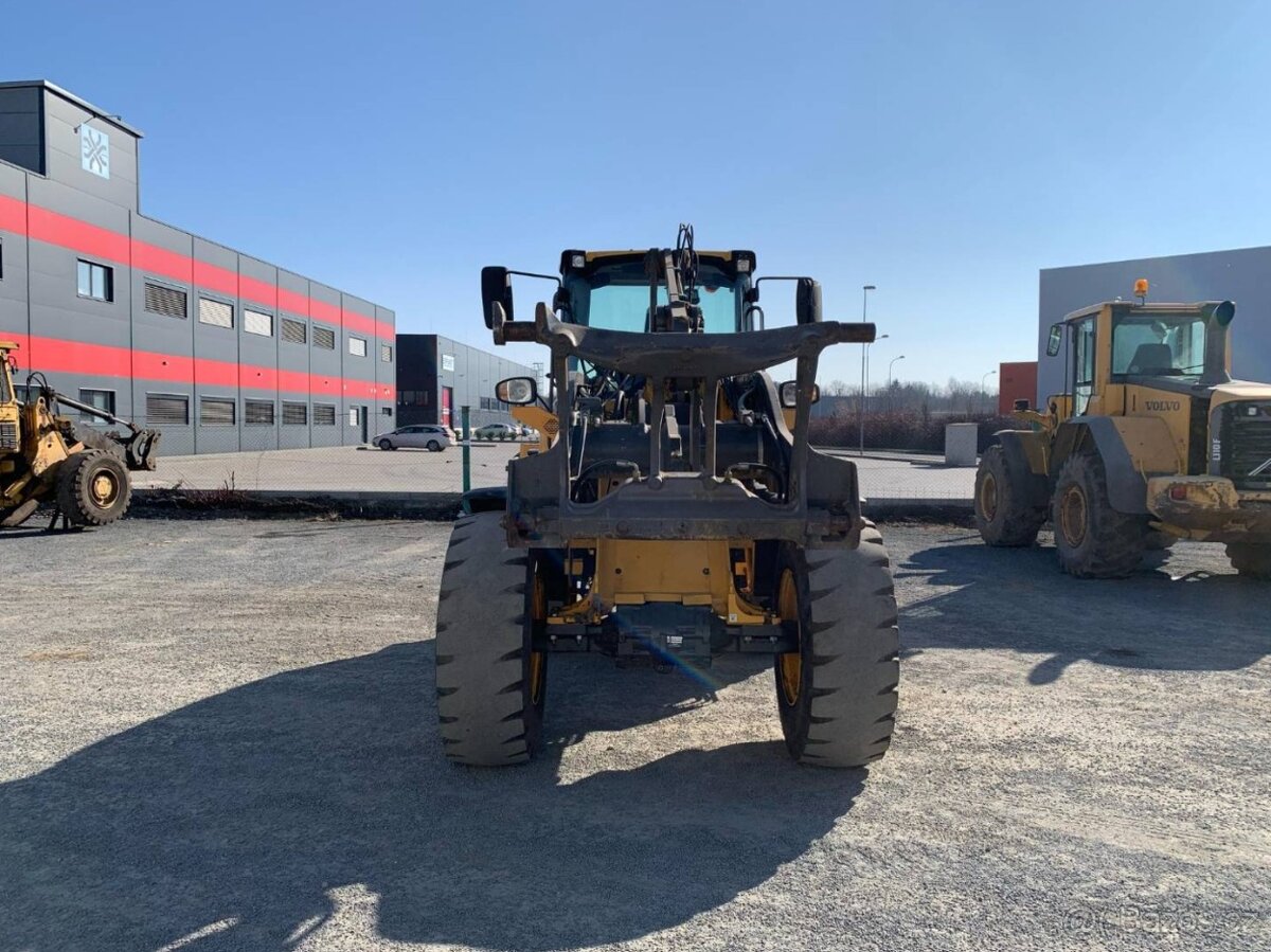 VOLVO L50H - motor po GO /0127/ - 6