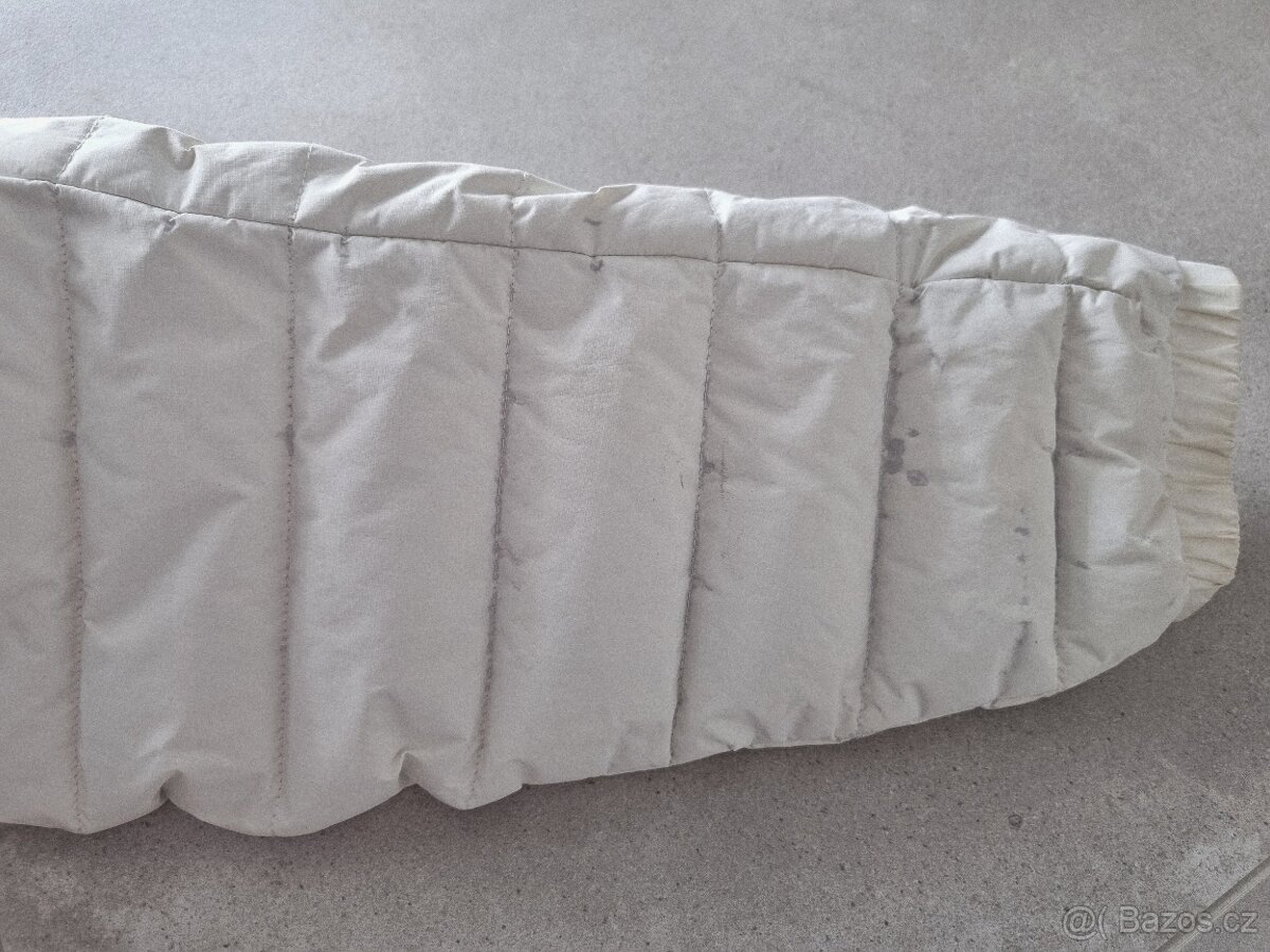 Dámská péřová bunda zn. Peak Performance - 6