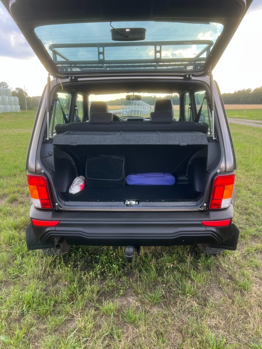 LADA NIVA LEGEND - 6